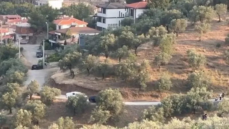 2 saat sürdü! Eski İBB Başkanı Ekrem İmamoğlu'nun babası Hasan İmamoğlu'na ait arazide arama