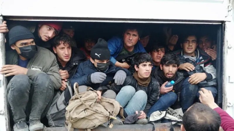 81 ilde düzensiz göç ve göçmen kaçakçılığına büyük operasyon