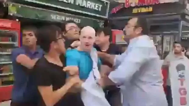 ABD askerine 'çuval' davasında karar: 14 kişi beraat etti