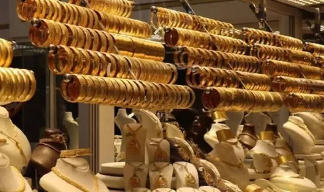 Altının gramı 4 bin 923 liradan işlem görüyor