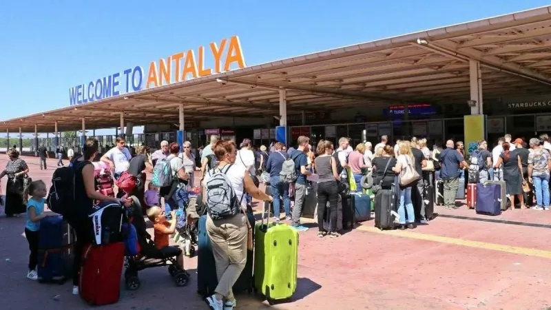 Antalya’ya gelen turist sayısı 16 milyonu aştı