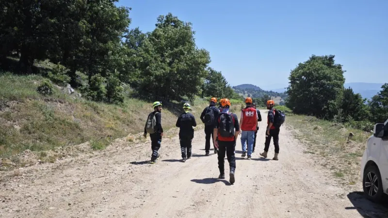 Bursa'da kaybolan çocuğu arama çalışmaları sürüyor