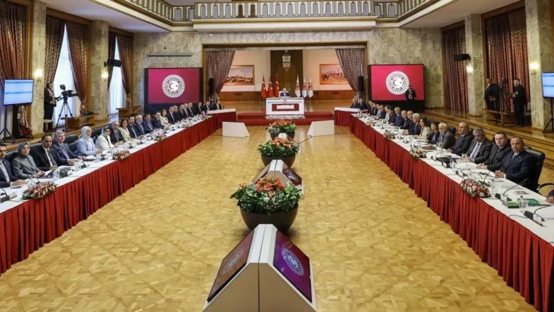 DEM Parti'den komisyon partilerine çağrı!