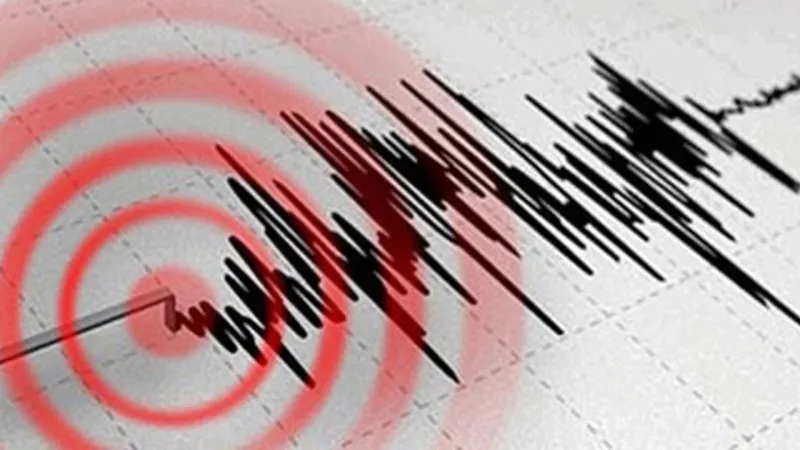 İstanbul'da Deprem! Naci Görür ve Ahmet Ercan'dan Kritik Uyarılar!
