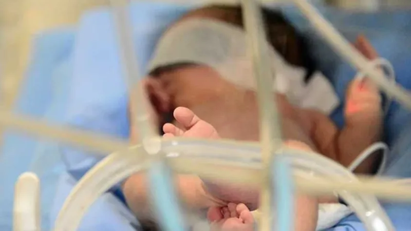 Dördüz bebeklerin üçü öldü biri kör kaldı! Kocaeli’de ‘Yenidoğan çetesi’ izi
