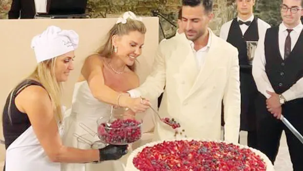 Eda Erol Evlendi! İşte O Muhteşem Saray Düğünü Detayları