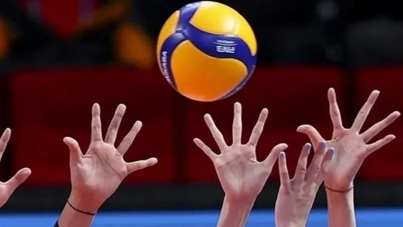 Voleybol Coşkusu İstanbul'da! Filenin Sultanları Sahaya Çıkıyor