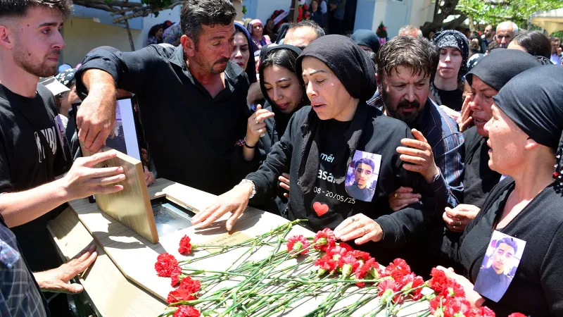 Fransa’da vahşice öldürülen Hasan, Kahramanmaraş’ta toprağa verildi
