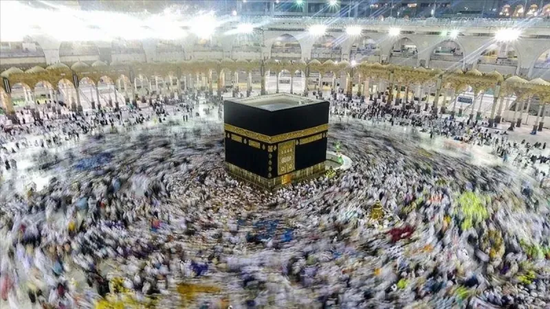 Hacılar mukaddes topraklarda veda tavafıyla görevlerini tamamladı