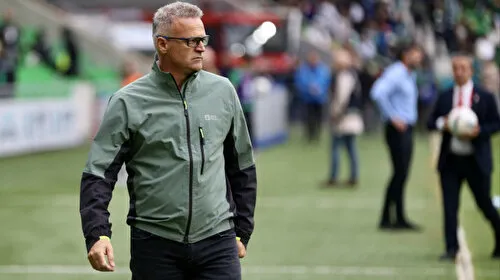 İrfan Buz Sakaryaspor'da kaldı