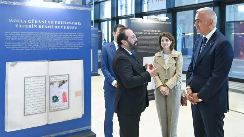 "İstanbul, Fetih ve Mekan" sergisi AKM'de açıldı