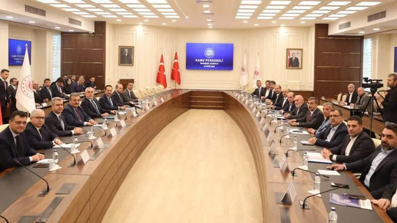 Memur Zammı Hayal mi Oldu? KPDK'dan Şok Karar!