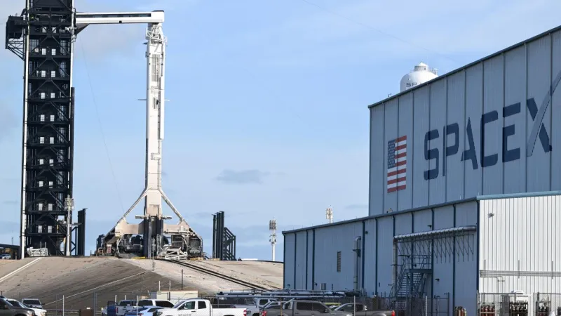 NASA ve Pentagon SpaceX'e Rakip mi Arıyor? Şok İddia!