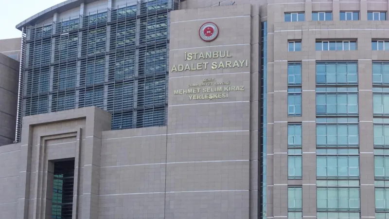 İmamoğlu ve Şüphelilerin Sağlık Kontrolleri Emniyet Dışında Yapıldı