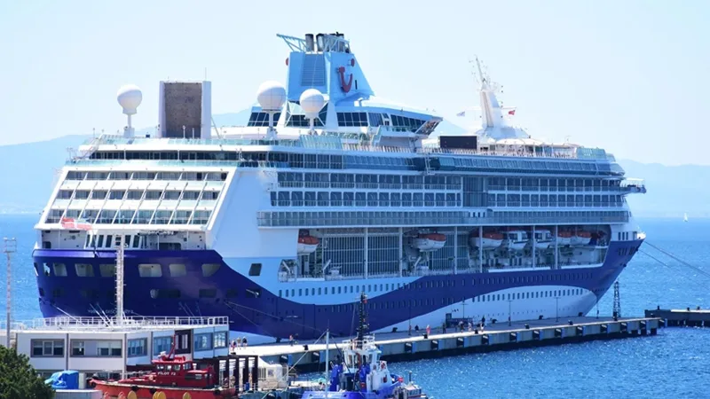 Bodrum'a Turist Akını! Marella Discovery 2 ile Rekor Giriş