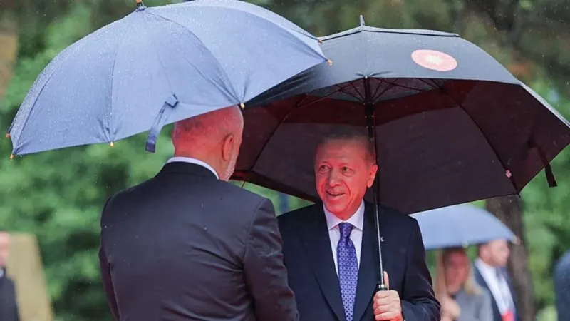 Erdoğan Arnavutluk'ta! Gazetecilerden Şaşırtan Barış Çağrısı!