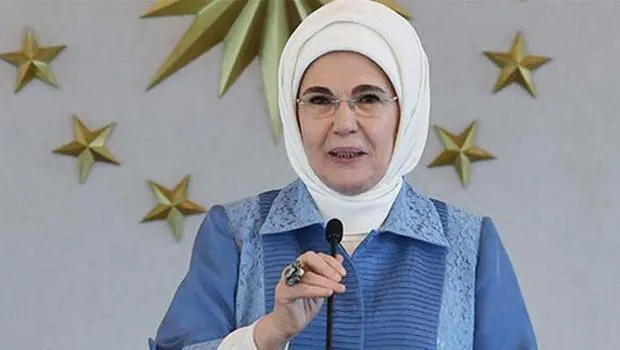 Emine Erdoğan'dan şehit aileleriyle iftar paylaşımı