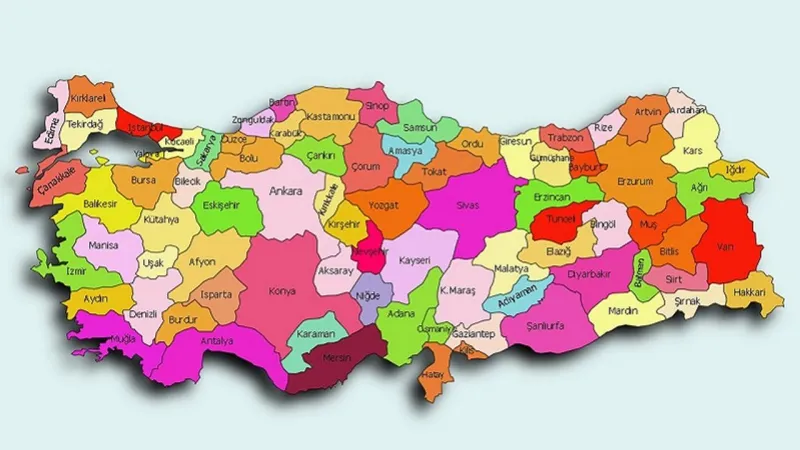 Türkiye'de İl Olacak İlçeler: İşte O 24 Kritik Yerleşim Yeri!