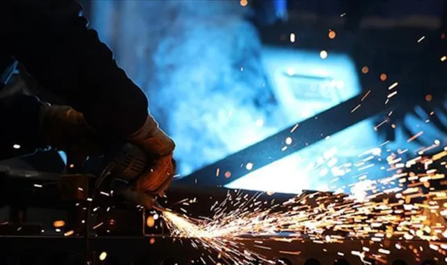 PMI Alarmı! İmalat Sektöründe Tehlike Çanları mı Çalıyor?