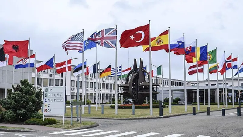 NATO Zirvesi Antalya'da: Hakan Fidan'dan Kritik Ev Sahipliği!