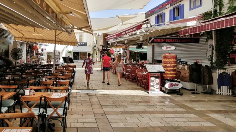 Turizmde Kriz! Personel Yok, Müşteri Mutsuz, İşletmeler Çöküyor Mu?