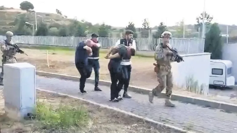 Sahte polislere gerçek polis şoku