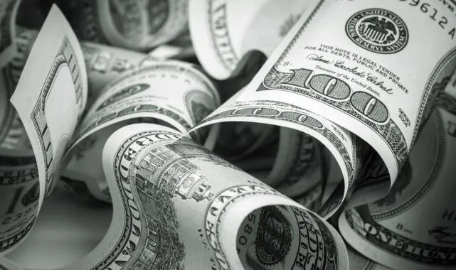 Sıcak Haber : Dolar/TL 40,56 seviyesinden işlem görüyor