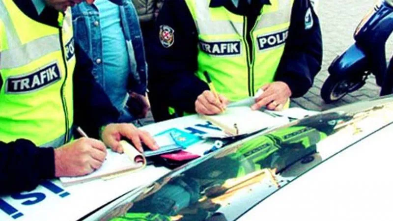 Trafik Cezalarına Zam! Ehliyetsiz Araç Kullanmak Artık Çok Pahalı!