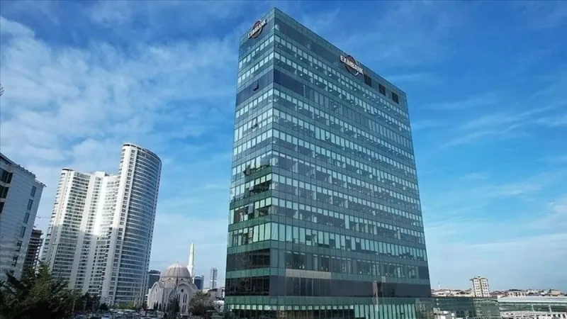 Türk Eximbank'tan Dev Kredi: 1 Milyar Dolar! İhracat Coşacak Mı?