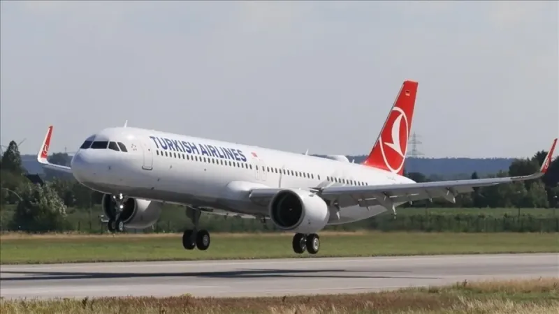 Türk Hava Yolları rekora doymuyor bin 292 planlı uçuşla günlük bazda tarihinin en yüksek sefer sayısı