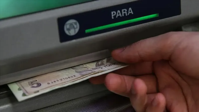 Ücret ödemelerinde banka zorunluluğu 3 çalışana indirildi