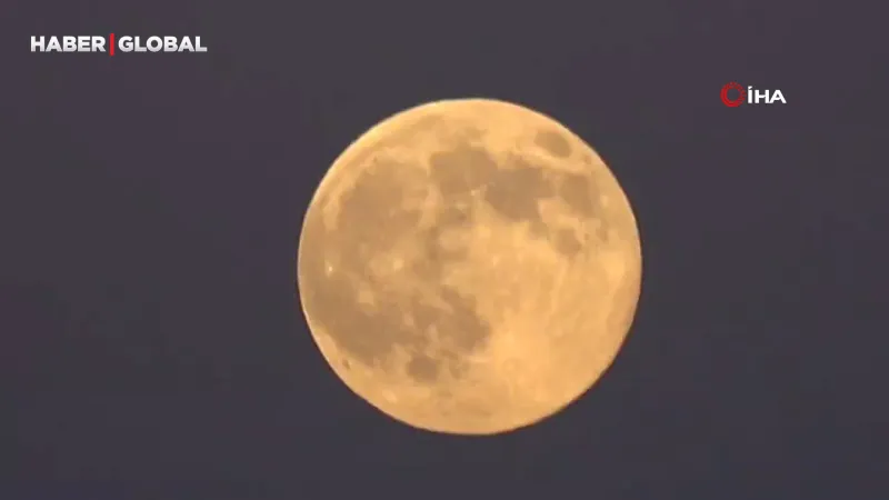 Van semalarında yılın son dolunayı görsel şölen sundu