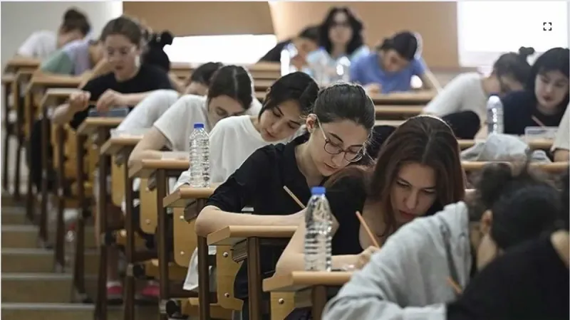 YKS 2025 Başladı! Milyonlar Ter Dökecek: Sınavda Neler Yaşanacak?